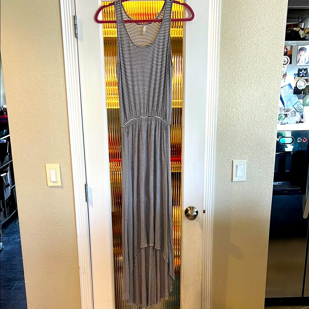 Striped Sleeveless Maxi Dress